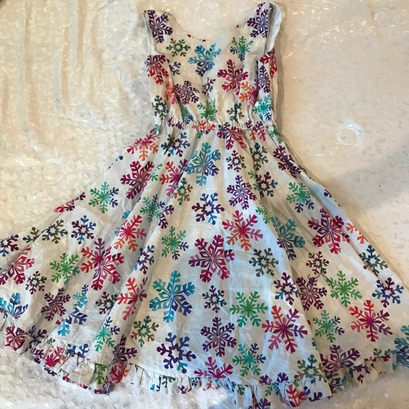 Colorful Snowflake Kids Dress NWOT - Picture 2 of 3